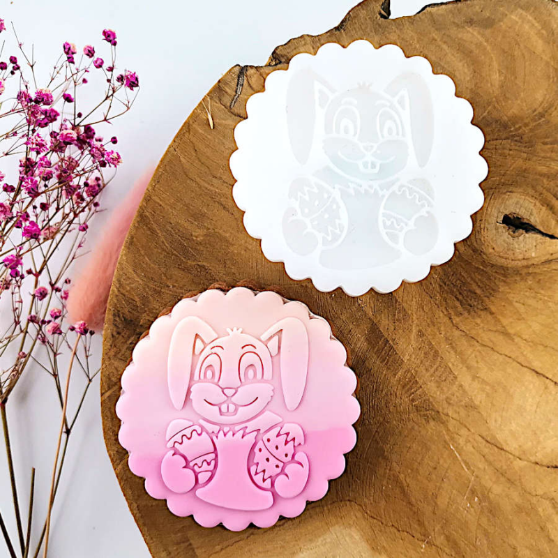 Falbanka 6 cm Zając z pisankami - stempel do ciastek